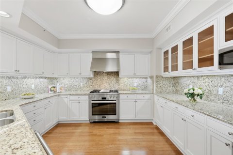 Купить кондоминиум в Форт-Лодердейл, Флорида 3 спальни, 212.56м2, № 2001934 - фото 15