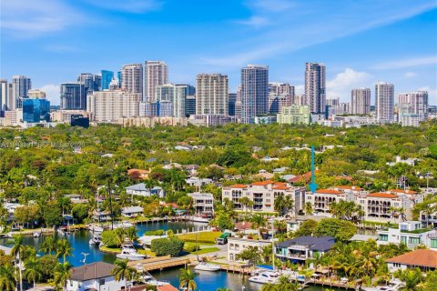 Купить кондоминиум в Форт-Лодердейл, Флорида 3 спальни, 212.56м2, № 2001934 - фото 3