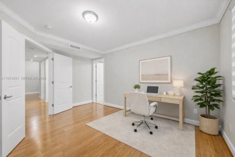 Купить кондоминиум в Форт-Лодердейл, Флорида 3 спальни, 212.56м2, № 2001934 - фото 28