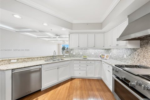 Купить кондоминиум в Форт-Лодердейл, Флорида 3 спальни, 212.56м2, № 2001934 - фото 17