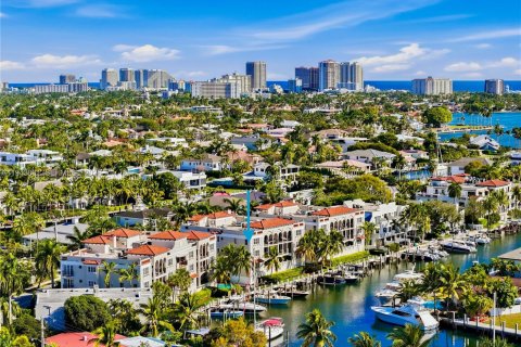 Купить кондоминиум в Форт-Лодердейл, Флорида 3 спальни, 212.56м2, № 2001934 - фото 2