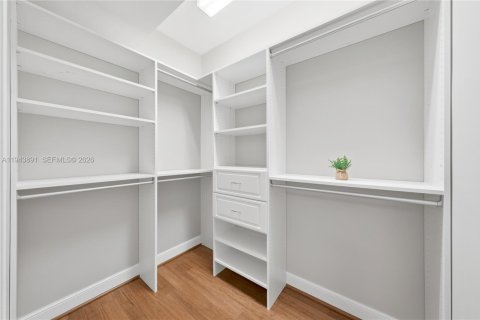 Купить кондоминиум в Форт-Лодердейл, Флорида 3 спальни, 212.56м2, № 2001934 - фото 24