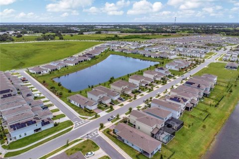 Casa en alquiler en Kissimmee, Florida, 4 dormitorios, 146.79 m2 № 1904193 - foto 23