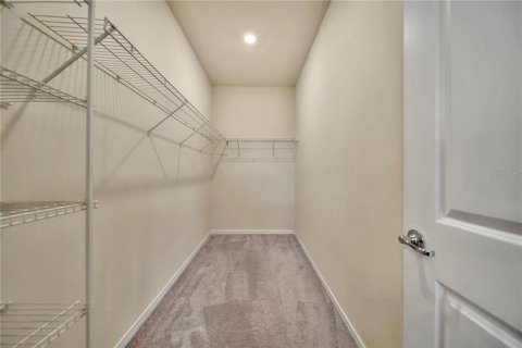Casa en alquiler en Kissimmee, Florida, 4 dormitorios, 146.79 m2 № 1904193 - foto 14