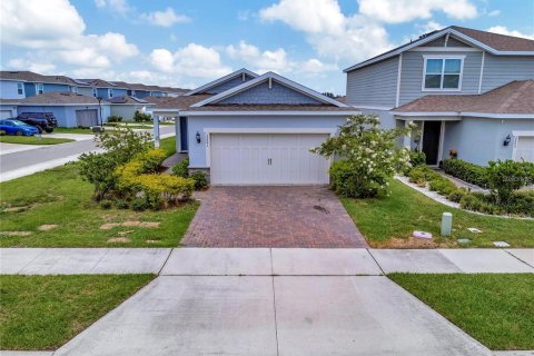 Casa en alquiler en Kissimmee, Florida, 4 dormitorios, 146.79 m2 № 1904193 - foto 2