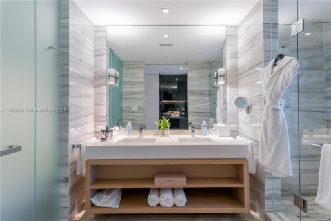 Condominio en venta en Miami Beach, Florida, 45.52 m2 № 1937496 - foto 8