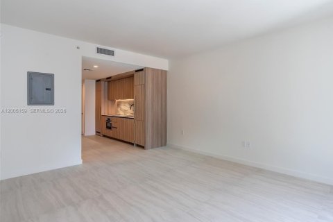 Copropriété à louer à Miami, Floride: 1 chambre № 2262078 - photo 8