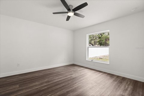Villa ou maison à vendre à Leesburg, Floride: 4 chambres, 142.23 m2 № 2136785 - photo 10