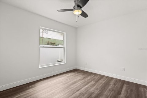 Villa ou maison à vendre à Leesburg, Floride: 4 chambres, 142.23 m2 № 2136785 - photo 15