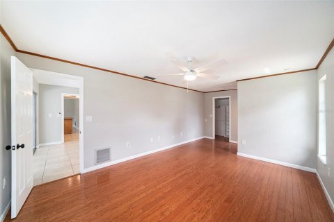 House in Palm Harbor, Florida 2 bedrooms, 151.99 sq.m. № 1777507 - photo 8