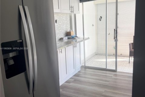 Copropriété à louer à Margate, Floride: 1 chambre, 62.24 m2 № 2056289 - photo 3