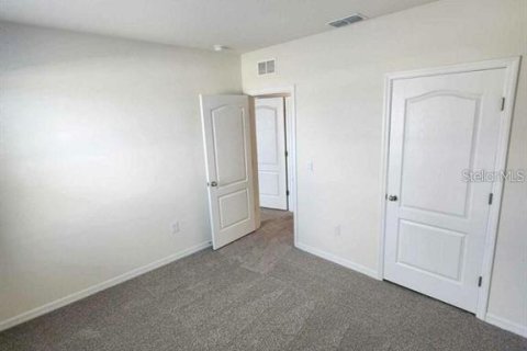 Casa en venta en Kissimmee, Florida, 4 dormitorios, 154.68 m2 № 1918707 - foto 7