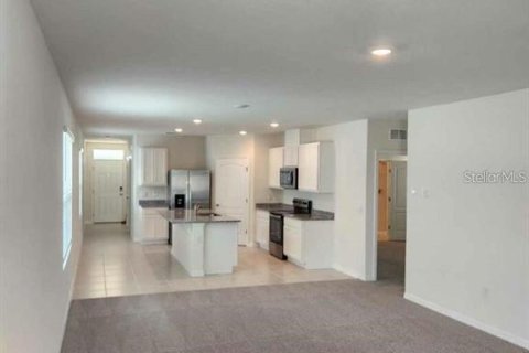 Casa en venta en Kissimmee, Florida, 4 dormitorios, 154.68 m2 № 1918707 - foto 5