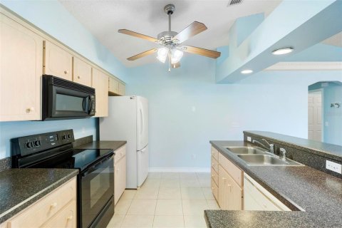 Villa ou maison à vendre à Edgewater, Floride: 3 chambres, 142.14 m2 № 1821448 - photo 21