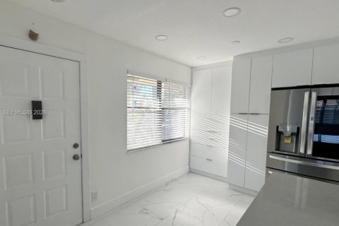 Copropriété à vendre à Lake Worth, Floride: 2 chambres, 97.45 m2 № 2034028 - photo 5