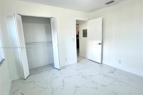 Copropriété à vendre à Lake Worth, Floride: 2 chambres, 97.45 m2 № 2034028 - photo 19