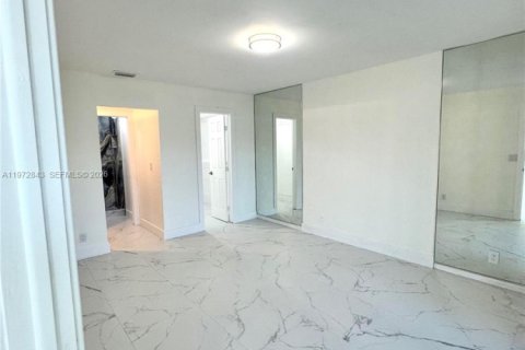 Copropriété à vendre à Lake Worth, Floride: 2 chambres, 97.45 m2 № 2034028 - photo 27