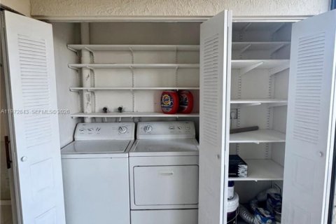 Copropriété à vendre à Lake Worth, Floride: 2 chambres, 97.45 m2 № 2034028 - photo 22