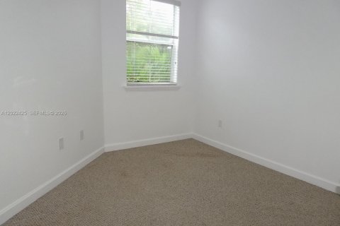 Townhouse in Doral, Florida 4 bedrooms, 164.99 sq.m. № 2088199 - photo 30