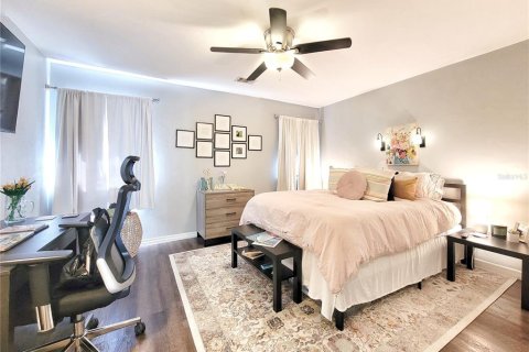 Copropriété à vendre à Gainesville, Floride: 1 chambre, 74.97 m2 № 2098992 - photo 11