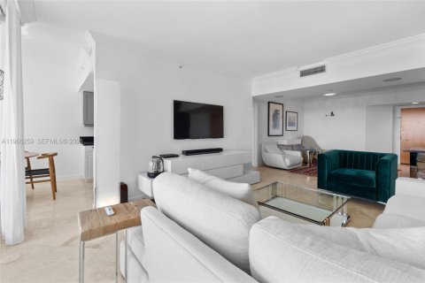 Condominio en alquiler en Aventura, Florida, 3 dormitorios, 157.56 m2 № 2028100 - foto 4