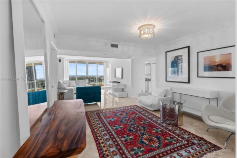 Condominio en alquiler en Aventura, Florida, 3 dormitorios, 157.56 m2 № 2028100 - foto 2