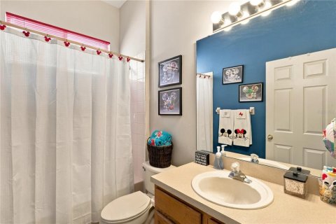 House in Orlando, Florida 4 bedrooms, 236.62 sq.m. № 2415167 - photo 24