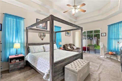 House in Orlando, Florida 4 bedrooms, 236.62 sq.m. № 2415167 - photo 17