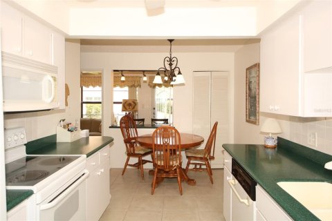Casa en venta en New Port Richey, Florida, 2 dormitorios, 123.19 m2 № 1591656 - foto 8