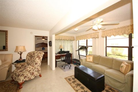 Casa en venta en New Port Richey, Florida, 2 dormitorios, 123.19 m2 № 1591656 - foto 9