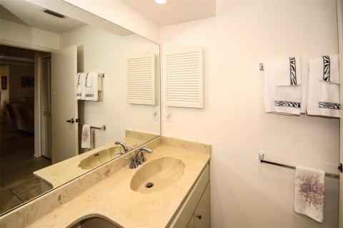 Casa en venta en New Port Richey, Florida, 2 dormitorios, 123.19 m2 № 1591656 - foto 16