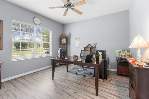 House in Wimauma, Florida 4 bedrooms, 234.95 sq.m. № 1879539 - photo 5