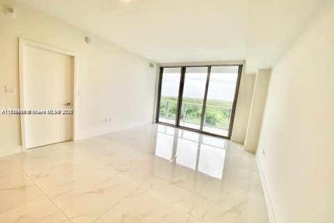 Condominio en venta en North Miami Beach, Florida, 1 dormitorio, 87.05 m2 № 2077065 - foto 13