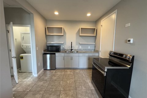 Casa en alquiler en Winter Garden, Florida, 1 dormitorio, 52.12 m2 № 2285518 - foto 12