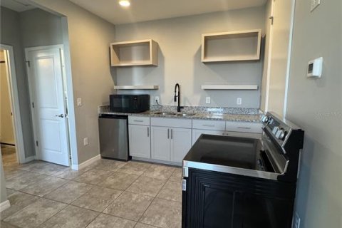 Casa en alquiler en Winter Garden, Florida, 1 dormitorio, 52.12 m2 № 2285518 - foto 5
