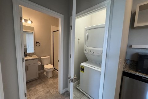Casa en alquiler en Winter Garden, Florida, 1 dormitorio, 52.12 m2 № 2285518 - foto 13