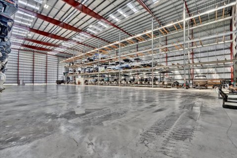 Commercial property in Palm Coast, Florida № 2146161 - photo 12