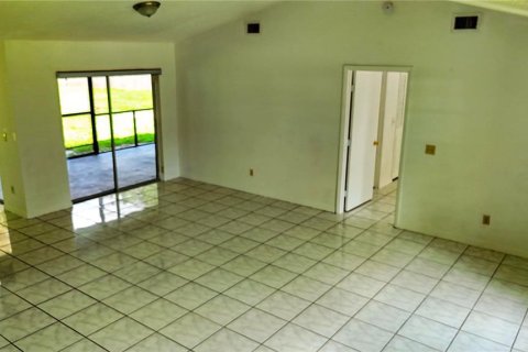 Casa en alquiler en Melbourne, Florida, 3 dormitorios, 181.35 m2 № 1886947 - foto 3