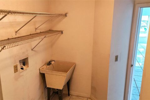 Casa en alquiler en Melbourne, Florida, 3 dormitorios, 181.35 m2 № 1886947 - foto 11