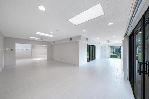 Купить виллу или дом в Бока-Ратон, Флорида 3 спальни, 184.5м2, № 2056792 - фото 6