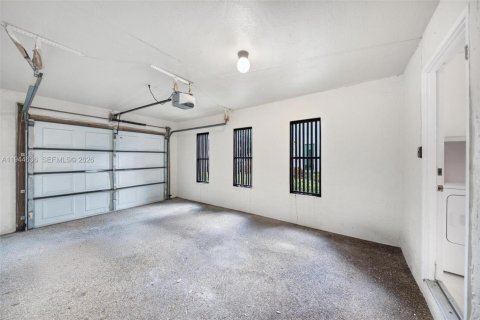 Купить виллу или дом в Бока-Ратон, Флорида 3 спальни, 184.5м2, № 2056792 - фото 29