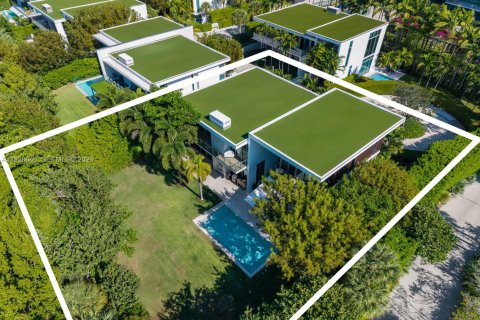 Villa ou maison à vendre à Key Biscayne, Floride: 7 chambres, 465.25 m2 № 2059921 - photo 2