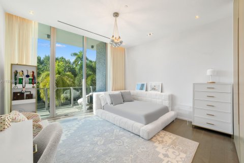 Villa ou maison à vendre à Key Biscayne, Floride: 7 chambres, 465.25 m2 № 2059921 - photo 15