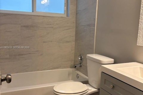 Купить виллу или дом в Тамарак, Флорида 4 комнаты, 80.27м2, № 2006497 - фото 6