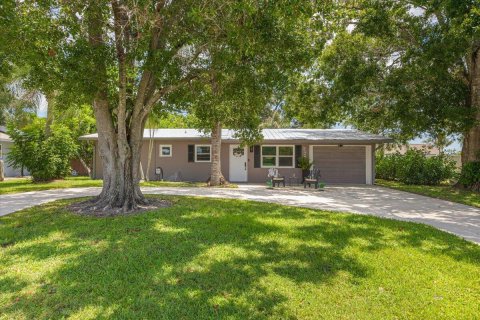Villa ou maison à Port St. Lucie, Floride 3 chambres, 123.37 m2 № 2077873