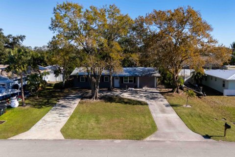 Villa ou maison à vendre à Port St. Lucie, Floride: 3 chambres, 123.37 m2 № 2077873 - photo 19