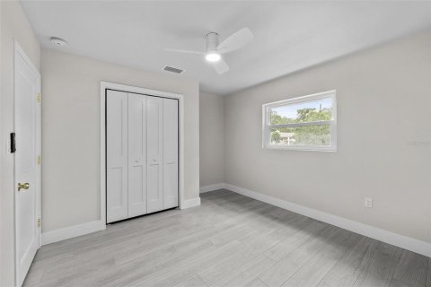 Villa ou maison à vendre à Tampa, Floride: 3 chambres, 158.4 m2 № 2110592 - photo 23