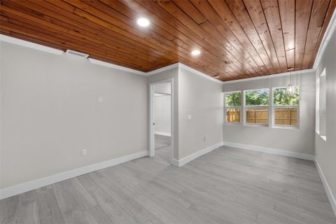 Villa ou maison à vendre à Tampa, Floride: 3 chambres, 158.4 m2 № 2110592 - photo 29