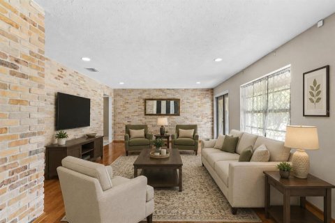 House in Valrico, Florida 4 bedrooms, 197.14 sq.m. № 2209209 - photo 9