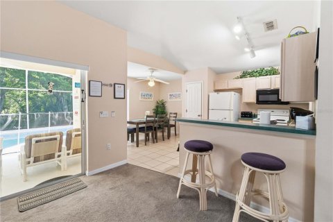 House in Davenport, Florida 3 bedrooms, 140.47 sq.m. № 2097820 - photo 13